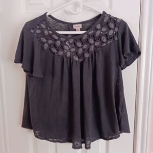 CAPE JUBY BLACK SHORT LACE TOP